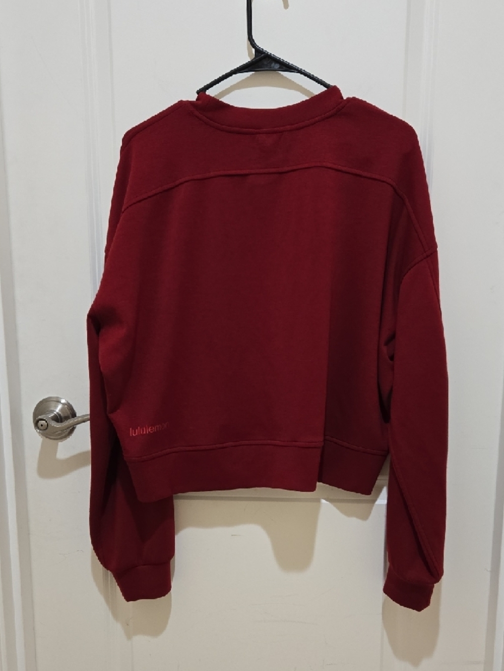 lululemon athletica Women's Oversized Cropped Soft Crewneck Sweatshirt - Picture 2 of 4